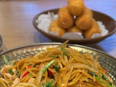 -川堂风·跷脚牛肉·乐山爆炒(宝山日月光店)