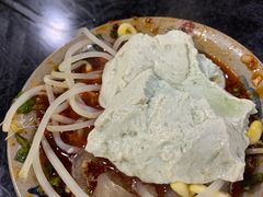 -泸州酸菜豆花火锅川师店