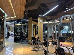 -威克健身游泳(万菱汇店)
