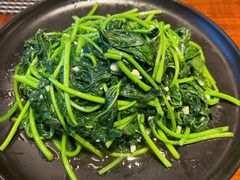 蒜蓉地瓜叶-蜈支洲岛珊瑚酒店临海阁中餐厅