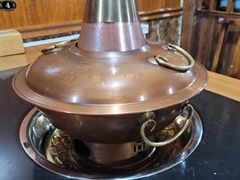 -果松木炭酸菜铜火锅·外婆参鸡汤