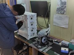 -鸿准通信科技·忠诚手机电脑维修中心(三林店)