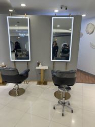-八佰伴8008星级形象店