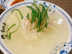 -肖四女乐山跷脚牛肉(滨江天街店)