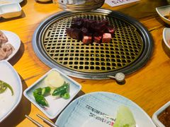 -唯成•韩国炭火烤肉 유성고기