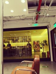 -AYO SALON