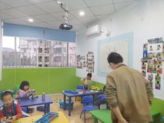 -乐博乐博少儿编程·乐高机器人编程·信息学竞赛(百仕达校区)
