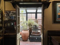 -古董花园(思南路42弄小区店)
