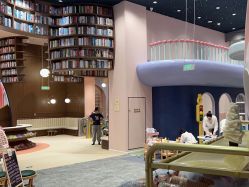 -奈尔宝家庭中心·亲子餐厅(鄞州万达店)