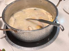 -煲王粤菜餐厅(中侨中心店)