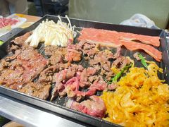 -金三顺韩式炭火烤肉店(中华路店)