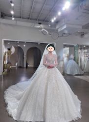 -艾米丽婚纱礼服