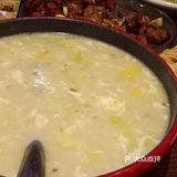 海边到了自己家的小院里吃饭