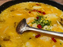 无刺酸菜鱼-好人民间小吃(镇江八佰伴店)