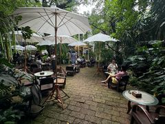 -Fern Forest Cafe