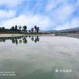 可是远远就看到湖水和其他湖水没什么两样