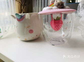 这两个杯子也是在网上种草的，在某宝上买的，超级可爱且