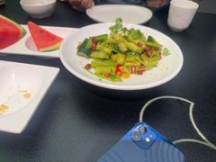 -辣尚瘾·烤鱼·新川菜(牡丹园直营店)