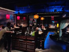 大堂-红蜡烛•瓦罐粥家常菜•夜宵(中山路店)