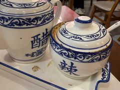 -邱芳粉店(迎宾大道旗舰店)