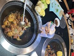 -锅老头海鲜铁锅炖