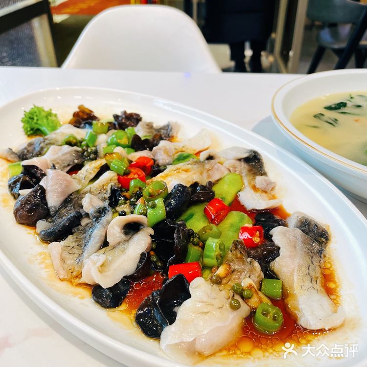 夏都小镇｜不是银杏季也同样美味的融合粤菜