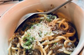 Porcini Mushroom White Sauce Pasta