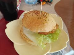 -必胜客(联投东方店)