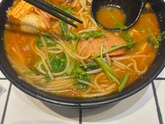 -肥汁米蘭香港米线(长宁来福士店)