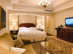 -广州富力丽思卡尔顿酒店