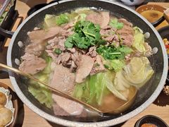 -川堂风·跷脚牛肉·乐山爆炒(宝山日月光店)
