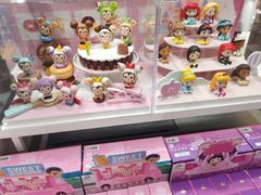 -泡泡玛特POPMART(上海环球港店)