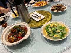 -泉畔人家·老济南经典鲁菜(大明湖店)