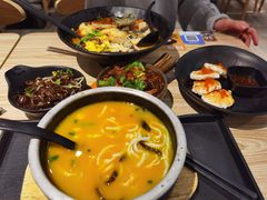 石锅孖宝-渔米丰·广府鱼汤米线(光明广场店)