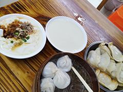 -锅贴大王南翔小笼(临沂二村店)