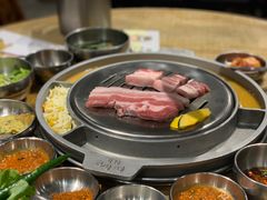 -姜虎东白丁烤肉(苏州中心店)