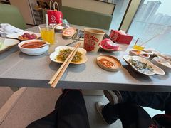 -海底捞火锅(世豪广场店)