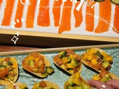 -壹湖两岸·鱼鲜山里菜(东江湖店)