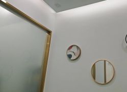 -苗医生专业祛痘·皮肤管理