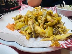 炸平菇-东北哈尔滨酱骨头馆房掌柜铁锅炖