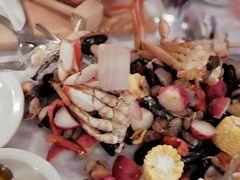 -The Crab Pot Seattle