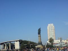 -人民防洪胜利纪念塔