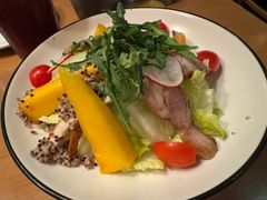 芒果烤鸡黎麦沙拉蜂蜜芥末-MR.ROCKY洛奇先生RESTAURANT&BAR(宝安壹方城店)