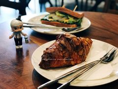 杏仁可颂-DECAMERON十日谈(卓悦汇店)