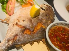 -大头虾越式风味餐厅(光明广场店)