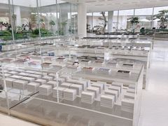 -罗红摄影艺术馆