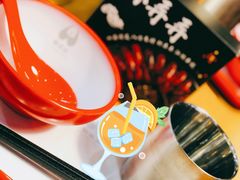 -虾弄弄海派小龙虾·牛羊蝎子火锅