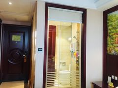 -维也纳国际酒店（上海旅游度假区浦东机场店）-停车点