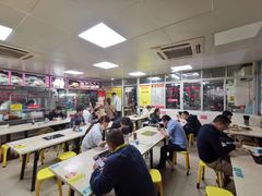 -华威达牛庄(黄埔大道西店)