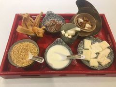 -九十九顶毡房(阜石路店)